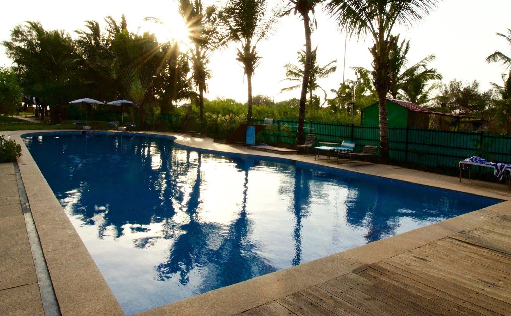 360° Beach Retreat Candolim Eksteriør billede